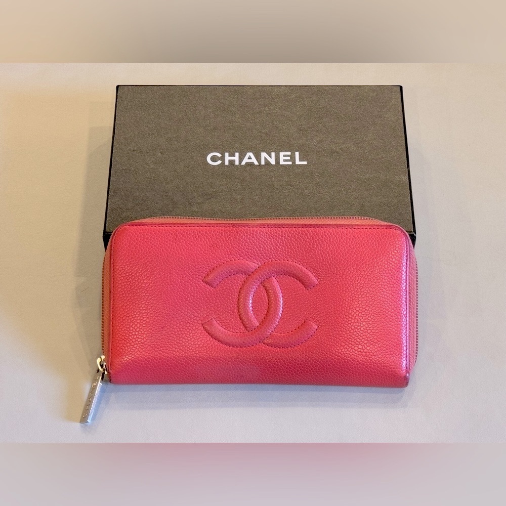 CHANEL Caviar Timeless CC Zip Around Wallet w. Box